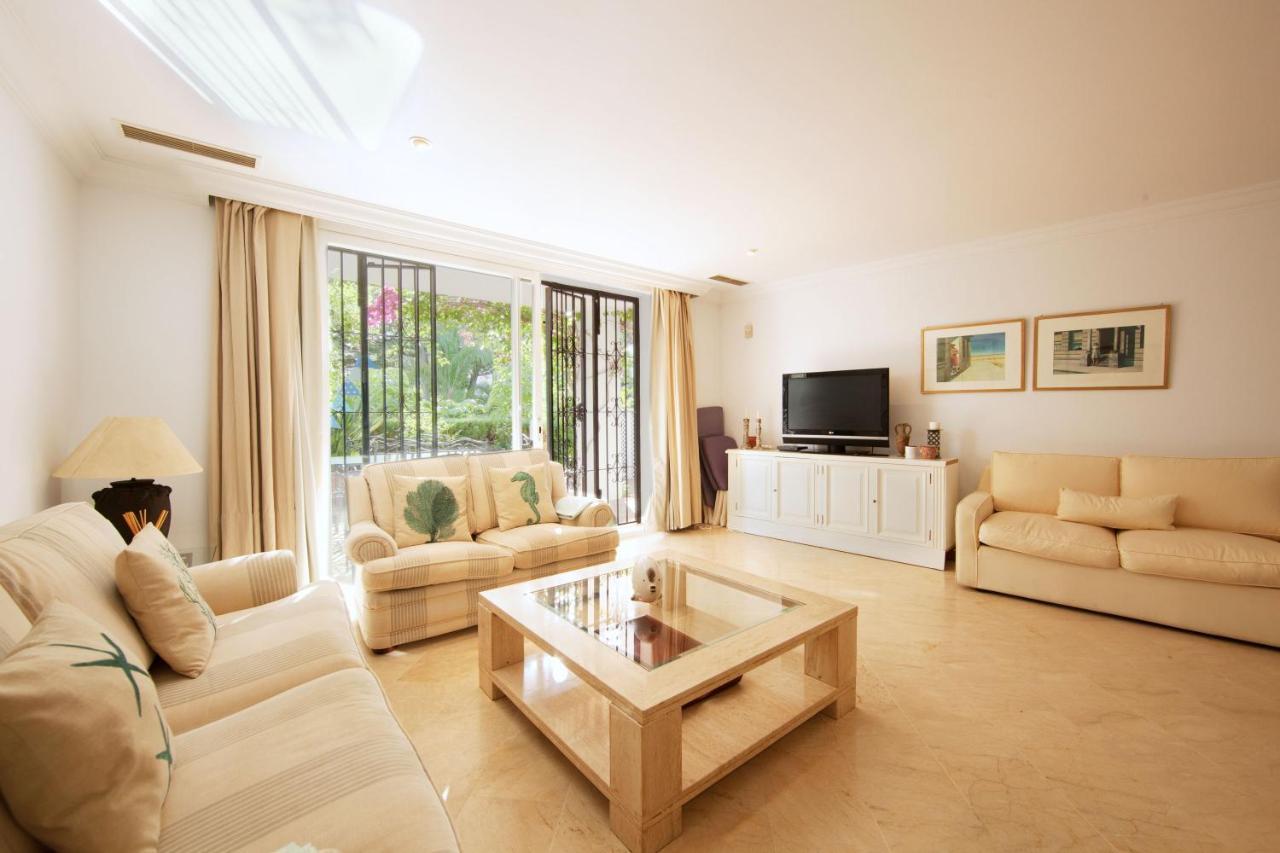 White Pearl Beach Elviria Marbella Exteriör bild