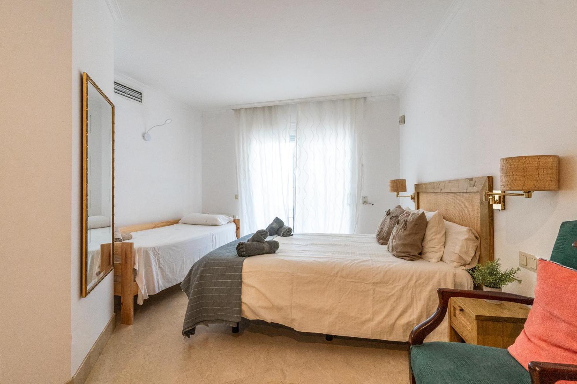 White Pearl Beach Elviria Marbella Exteriör bild